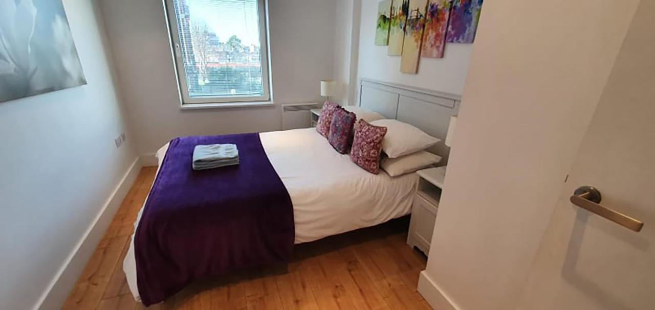 Bright & Spacious Double Bedroom With Ensuite And Concierge! Paid Parking Available London Ngoại thất bức ảnh