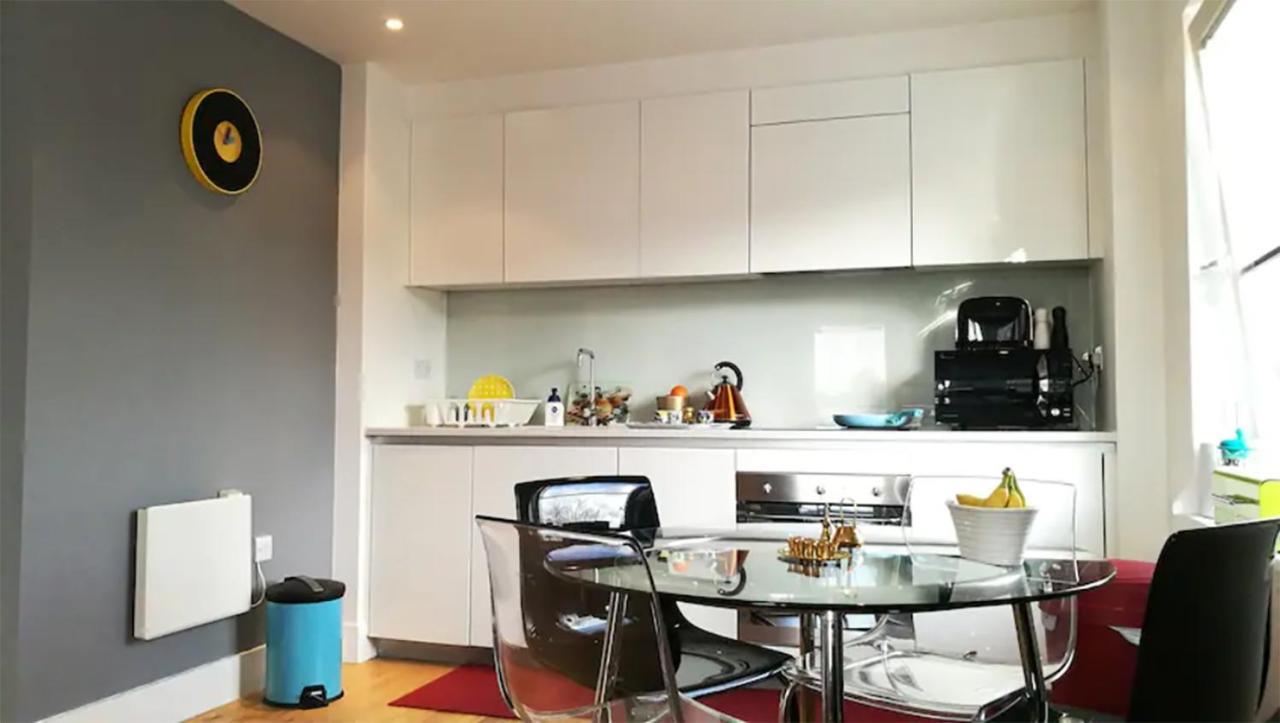 Bright & Spacious Double Bedroom With Ensuite And Concierge! Paid Parking Available London Ngoại thất bức ảnh